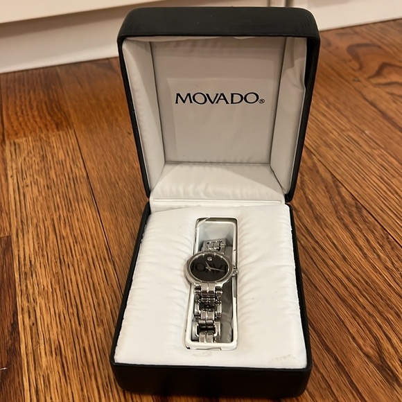 Movado Lancy watch - Picture 7 of 9